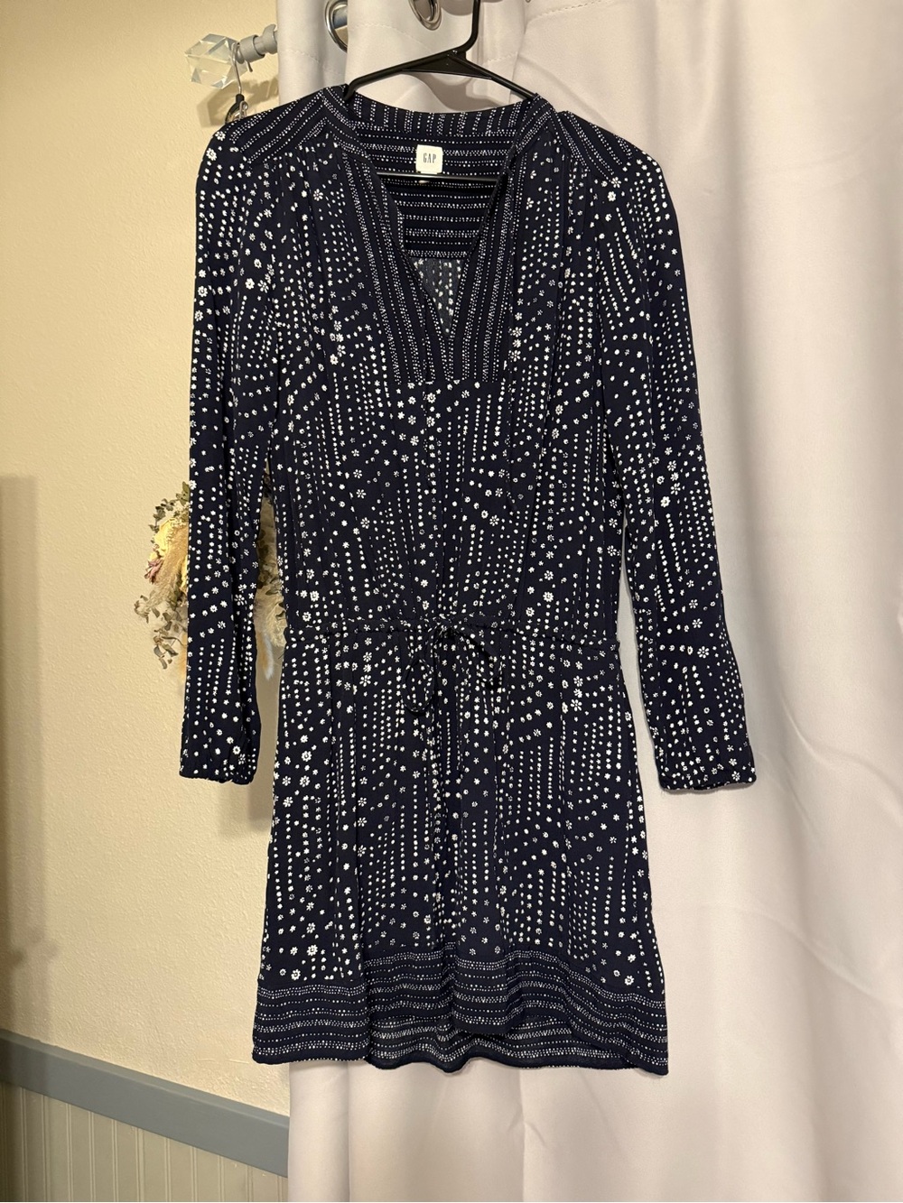GAP Navy and White Printed Long-Sleeve Drawstring Dress
